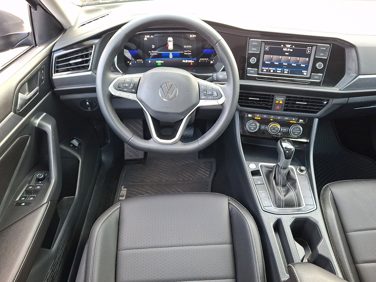 2023 Volkswagen Jetta 1.5T SE