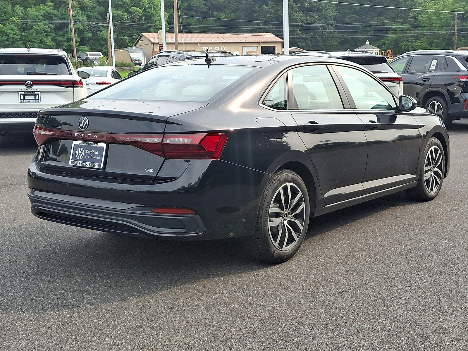 2025 Volkswagen Jetta 1.5T SE