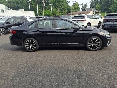 2025 Volkswagen Jetta 1.5T SE