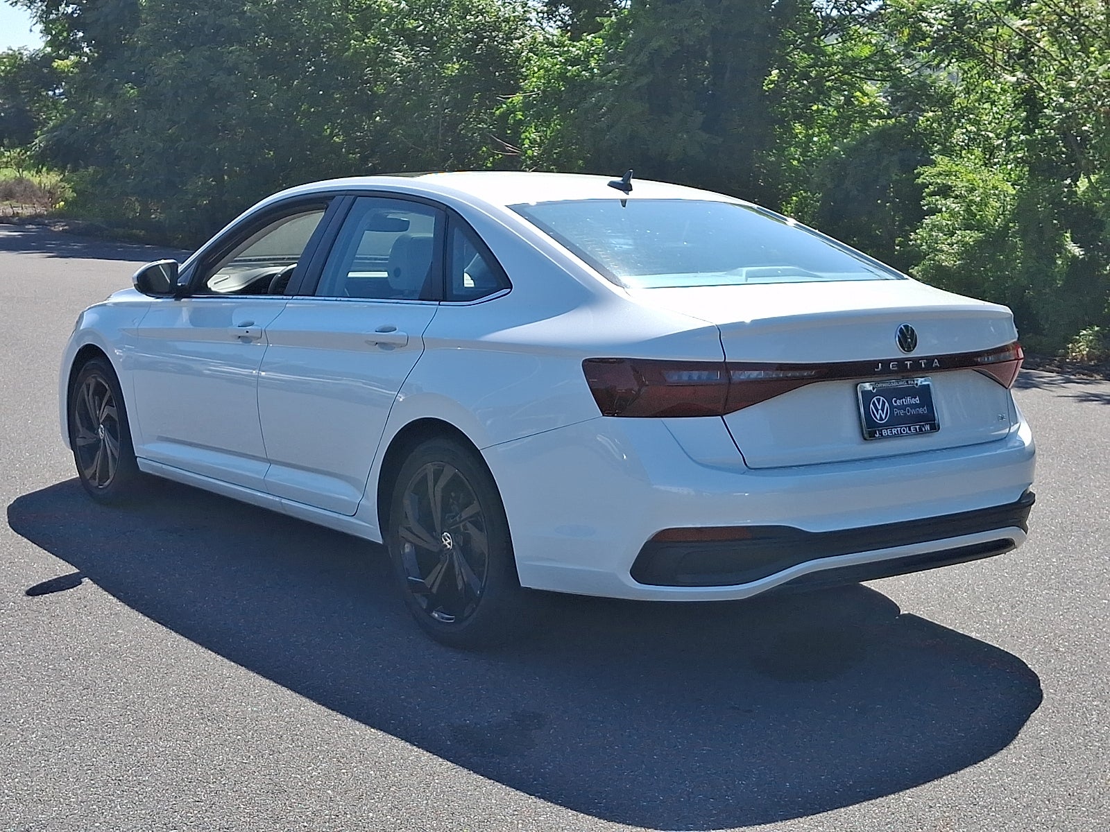 2025 Volkswagen Jetta 1.5T SE