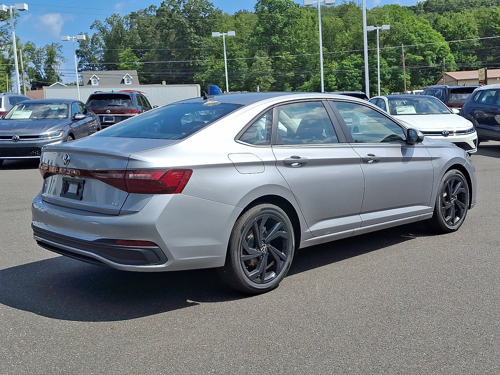 2025 Volkswagen Jetta 1.5T SE