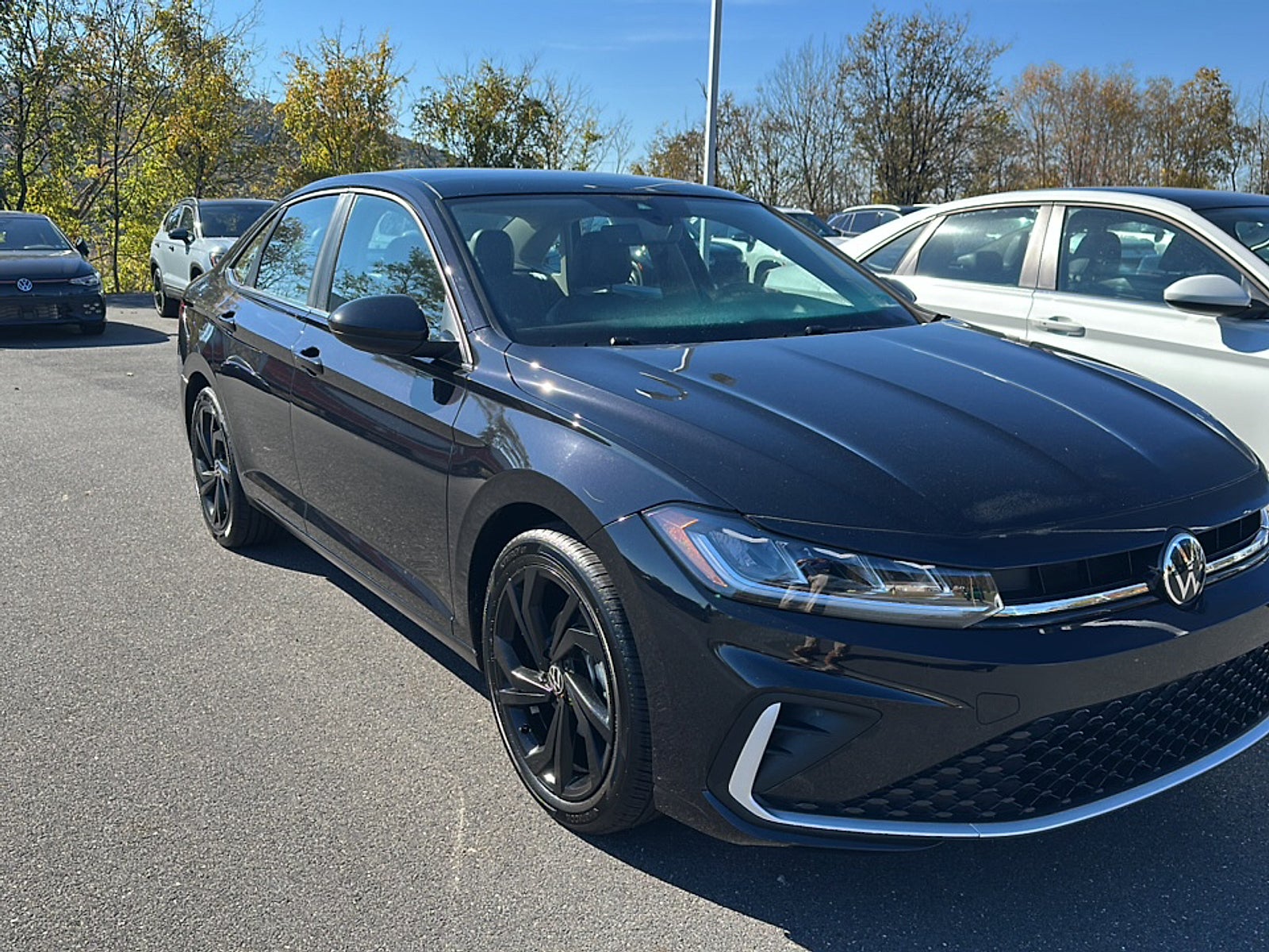 2025 Volkswagen Jetta 1.5T SE