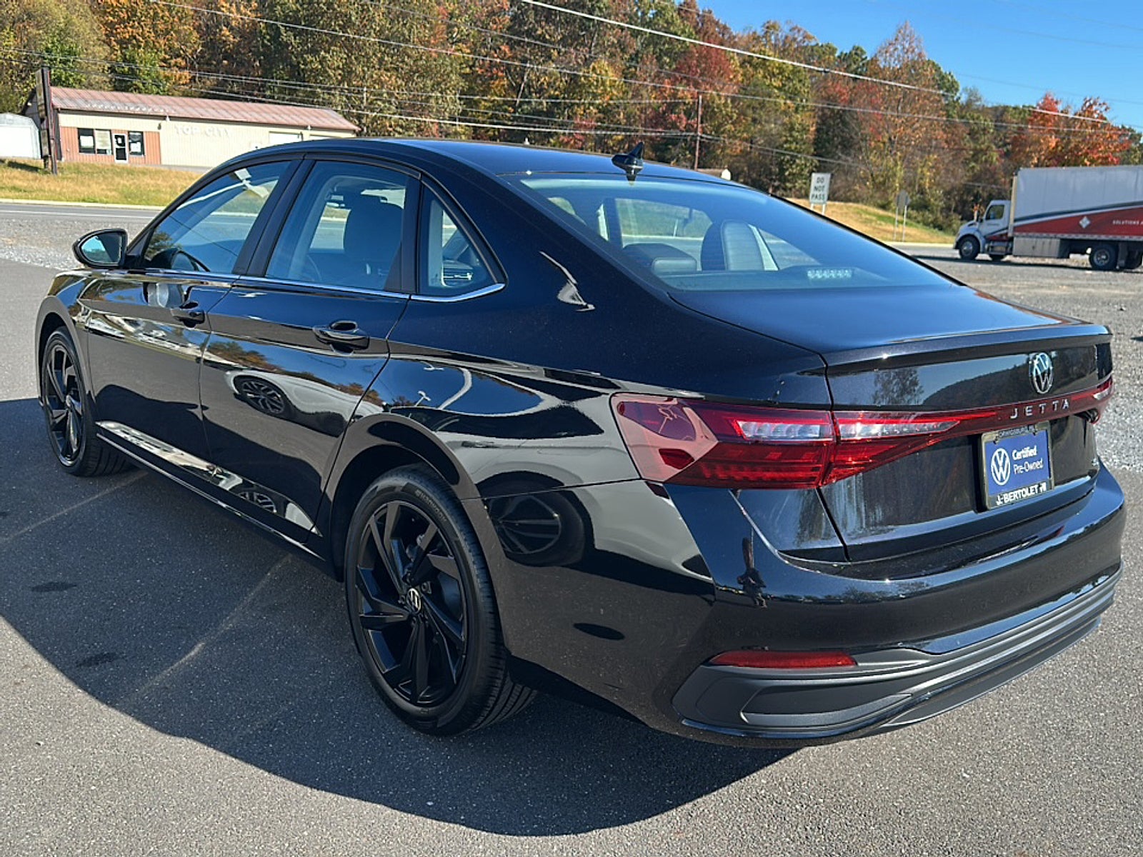 2025 Volkswagen Jetta 1.5T SE