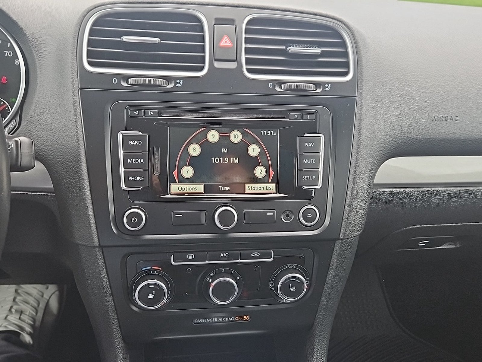 2013 Volkswagen Golf 2.0L TDI 4-Door