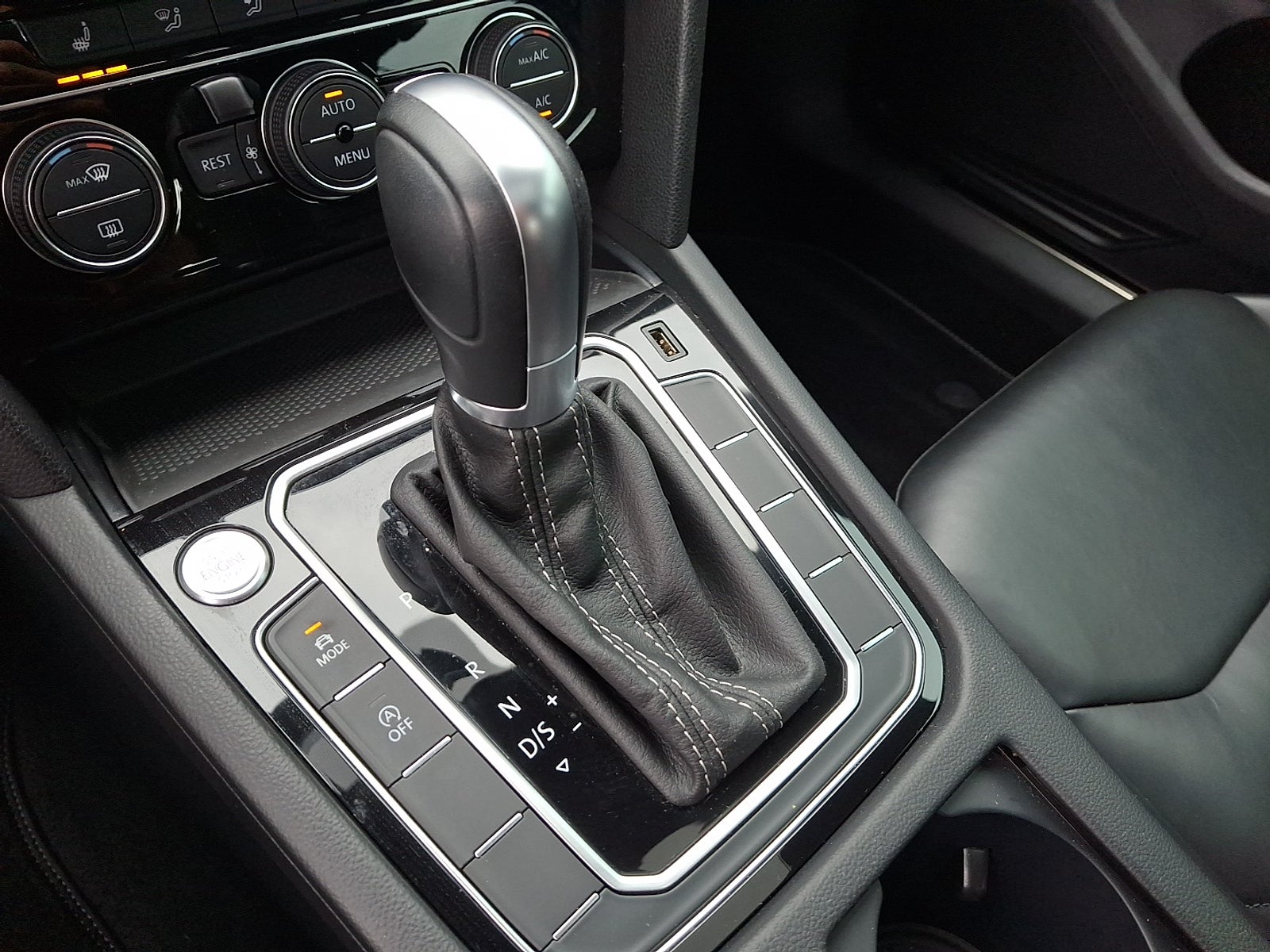 2019 Volkswagen Arteon 2.0T SEL R-Line