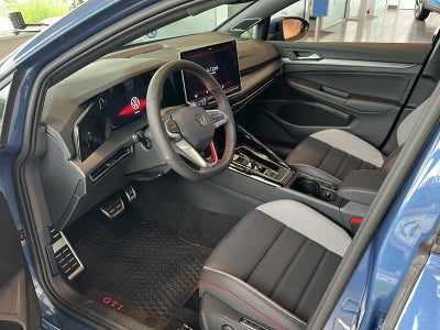 2026 Volkswagen Golf GTI Autobahn